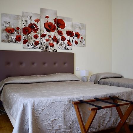 La Lanterna Hotel Garda  Ngoại thất bức ảnh